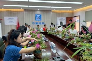 纪录保卫战？曼联节礼日主场已19场不败，埃梅里客战曼联还未赢过